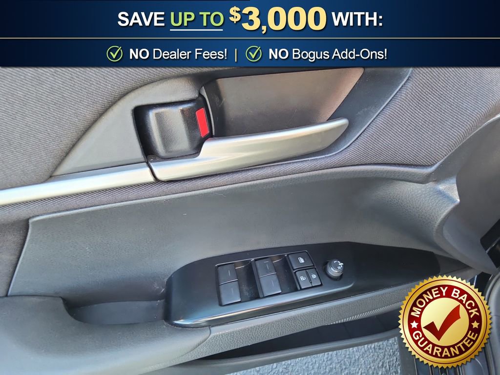 Used 2025 Toyota Camry LE image 17