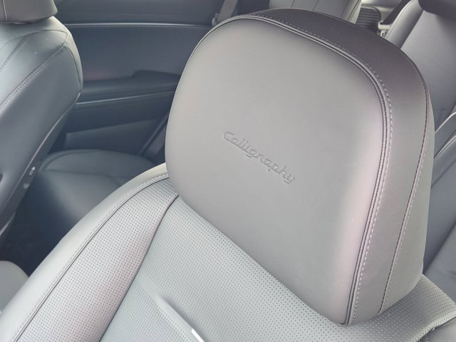 Used 2026 Hyundai Palisade Calligraphy image 14