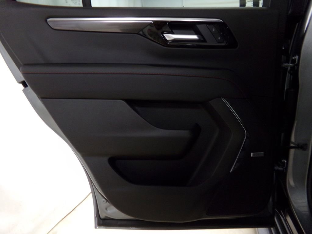 New 2026 Chevrolet Tahoe RST w/ Comfort Package image 13