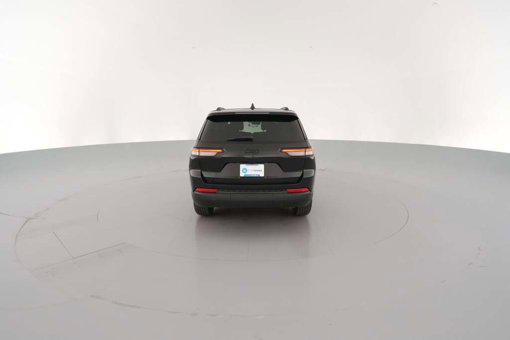 New 2025 Jeep Grand Cherokee L Laredo image 10