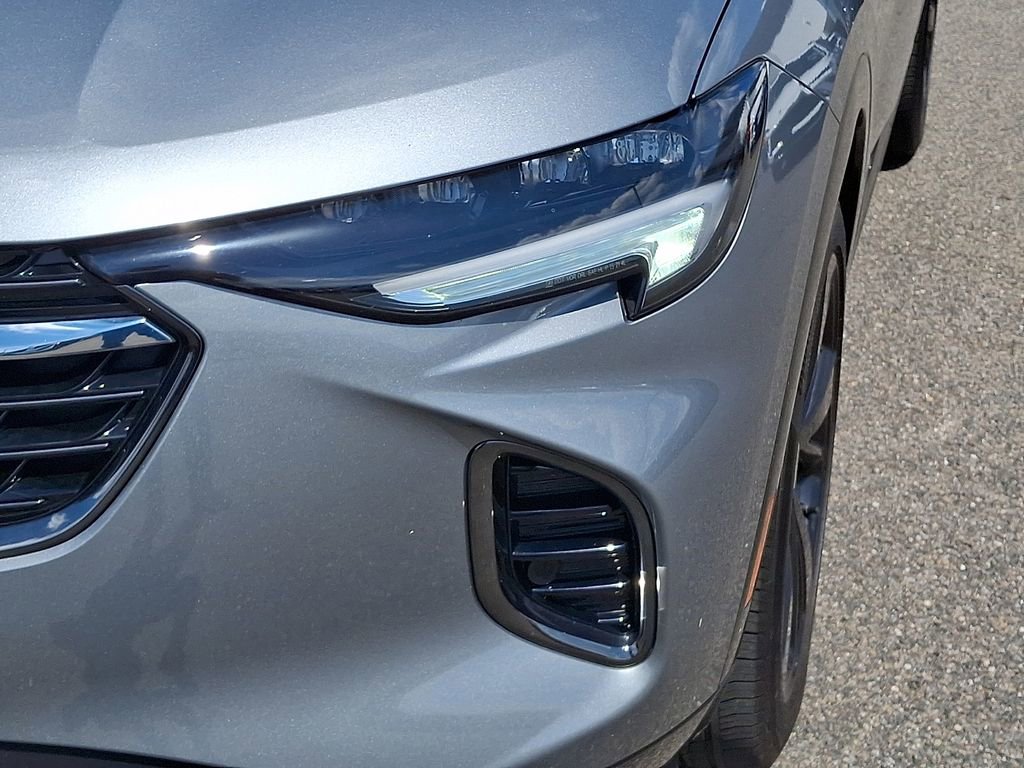 Used 2023 Buick Envision Essence w/ Technology Package I image 9