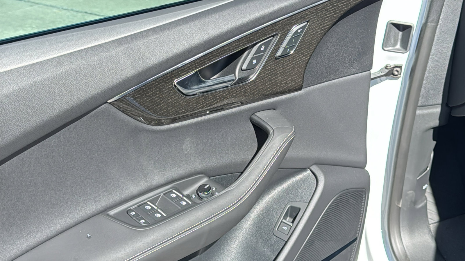 New 2026 Audi Q8 Premium Plus image 13