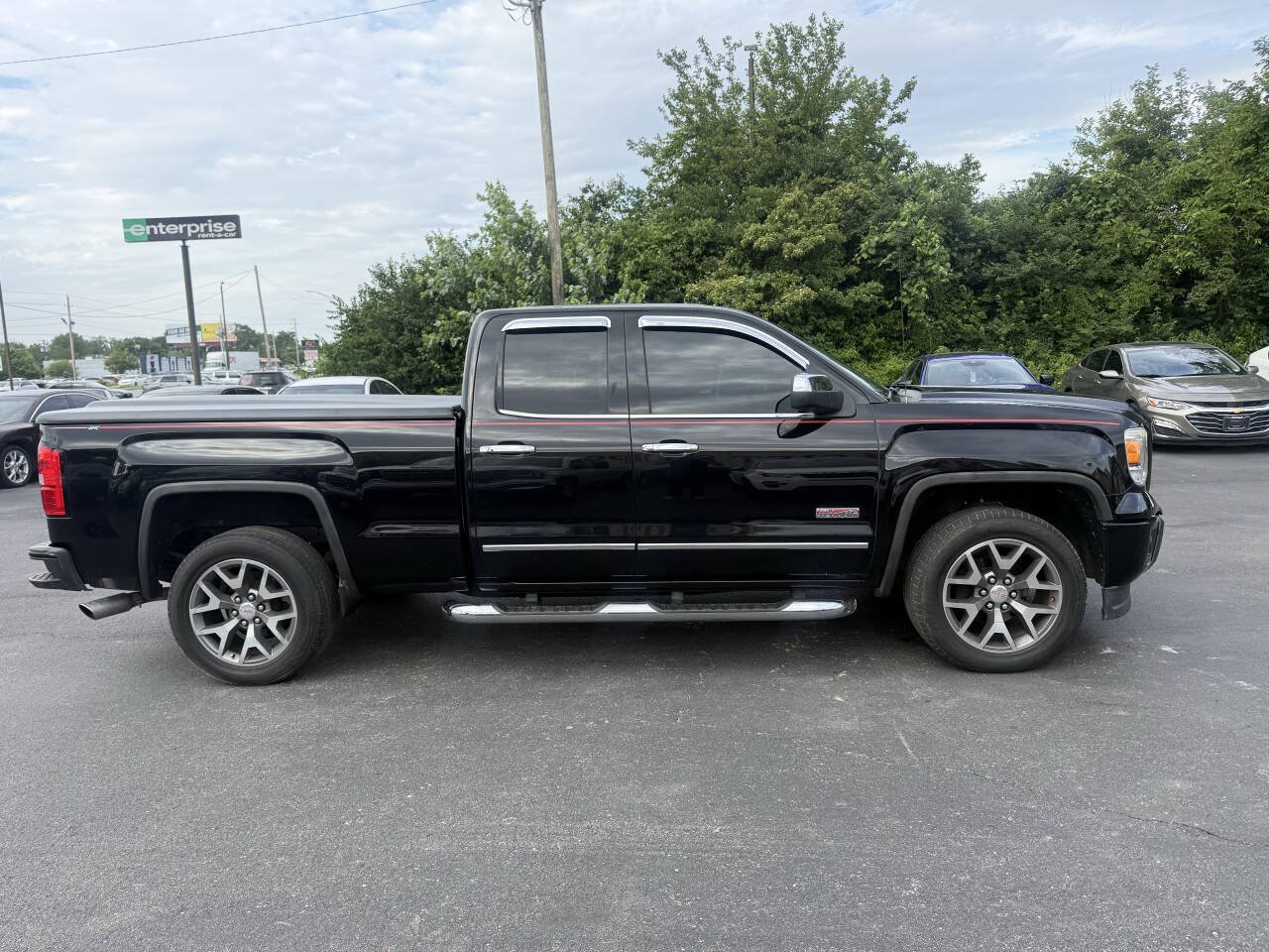 Used 2014 GMC Sierra 1500 SLT w/ All-Terrain Package AWD/4WD image 6