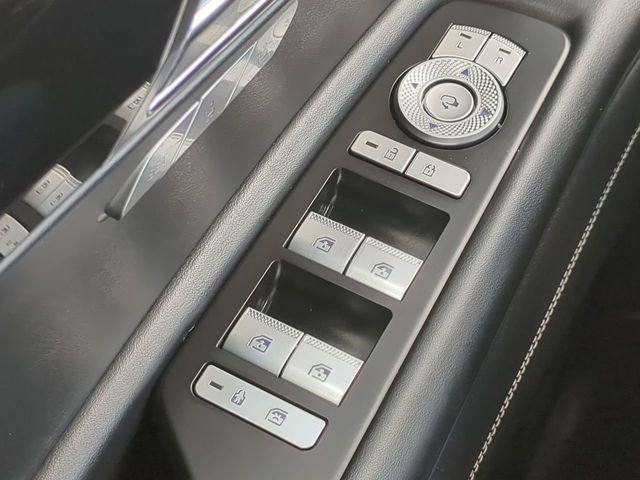 Used 2025 Genesis GV80 2.5T Standard image 23