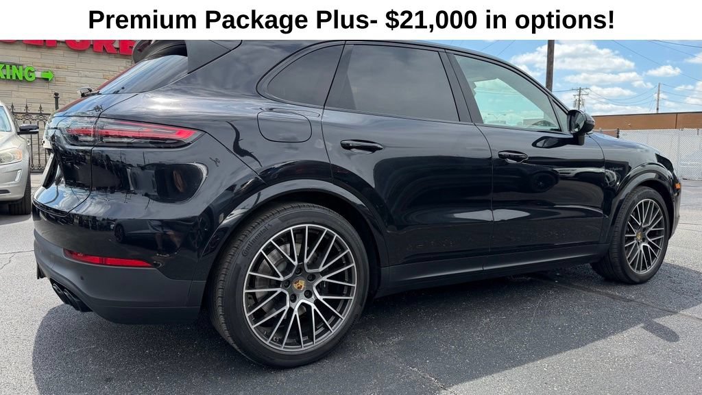 Used 2020 Porsche Cayenne E-Hybrid w/ Premium Plus Package AWD/4WD image 8