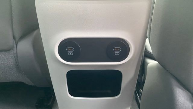 Used 2025 Hyundai Ioniq 5 SE image 29