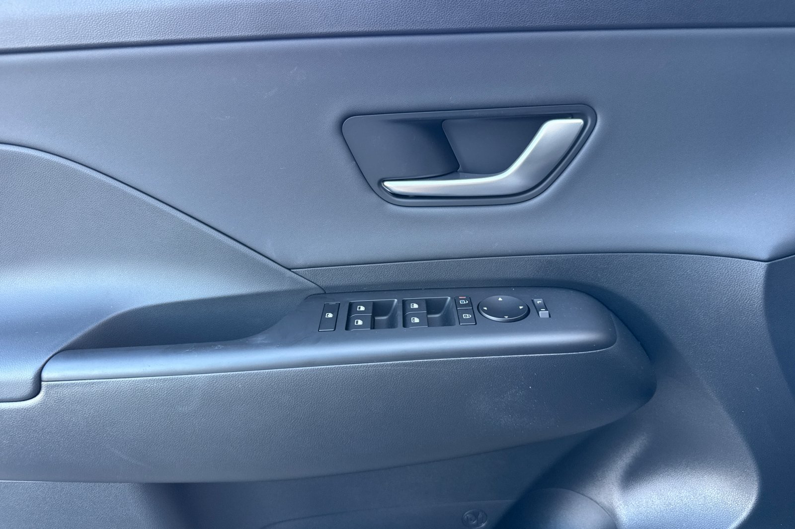 New 2026 Hyundai Kona SEL Premium FWD image 12