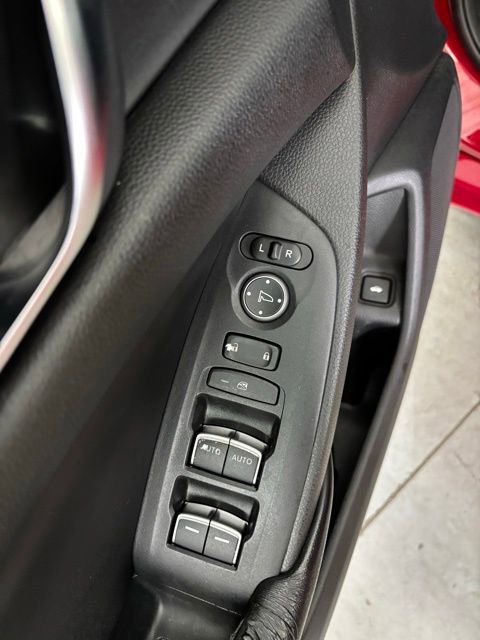 Used 2018 Honda Accord Sport image 11