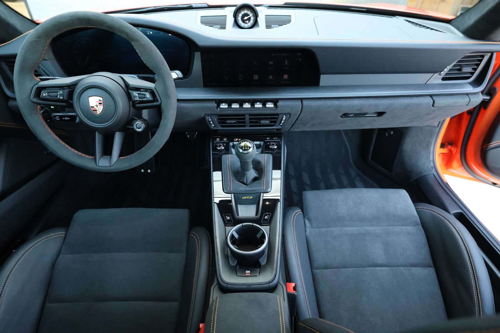 Used 2026 Porsche 911 GT3 RWD image 4