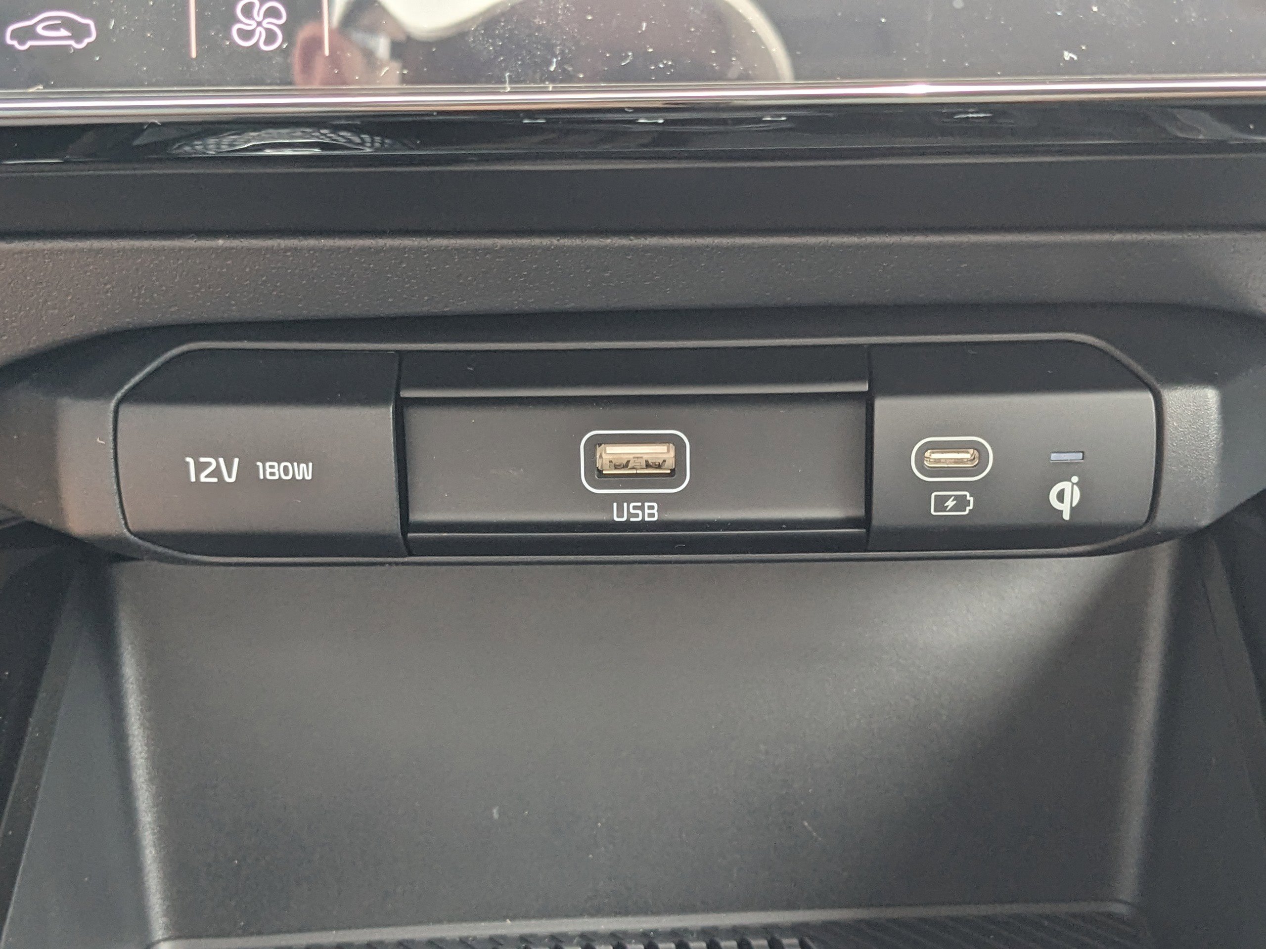 New 2025 Kia Niro Wind image 27