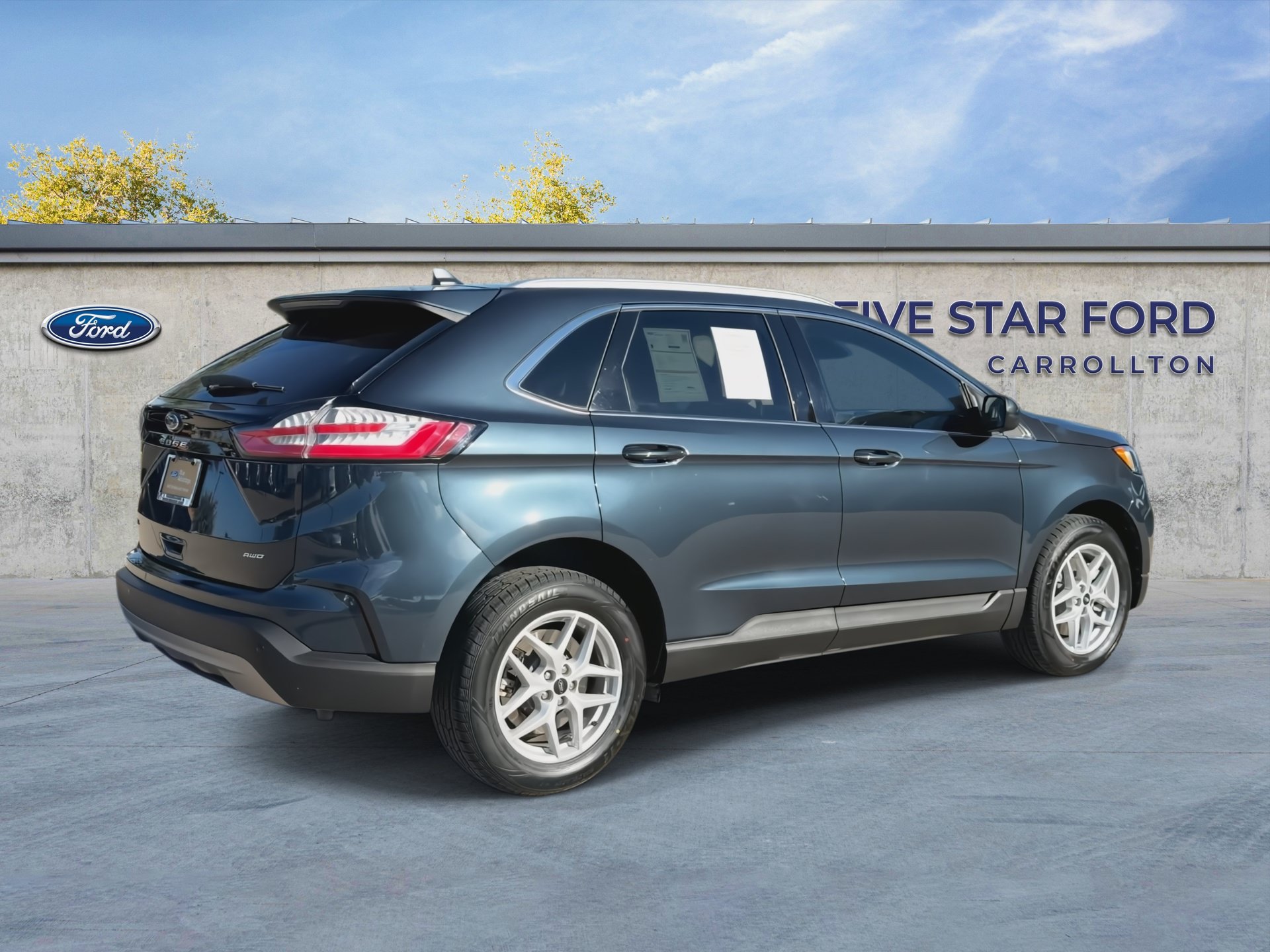 Certified 2024 Ford Edge SEL w/ Convenience Package AWD/4WD image 8