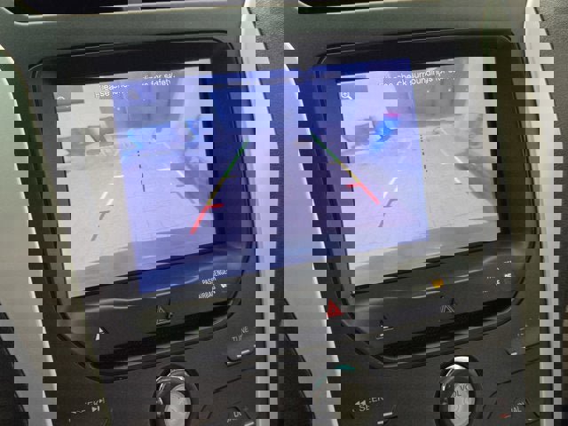 Used 2013 Ford Explorer XLT image 29