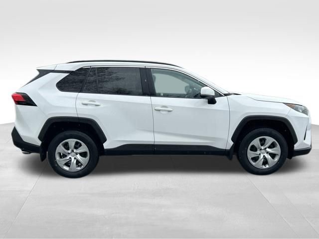 Used 2019 Toyota RAV4 LE w/ All Weather Liner Package AWD/4WD image 6