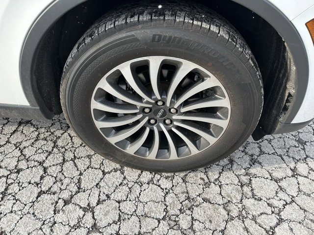 Used 2023 Lincoln Aviator AWD w/ Premium Package image 12