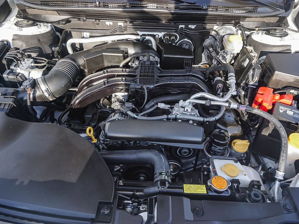 Used 2025 Subaru Outback Premium AWD/4WD image 25