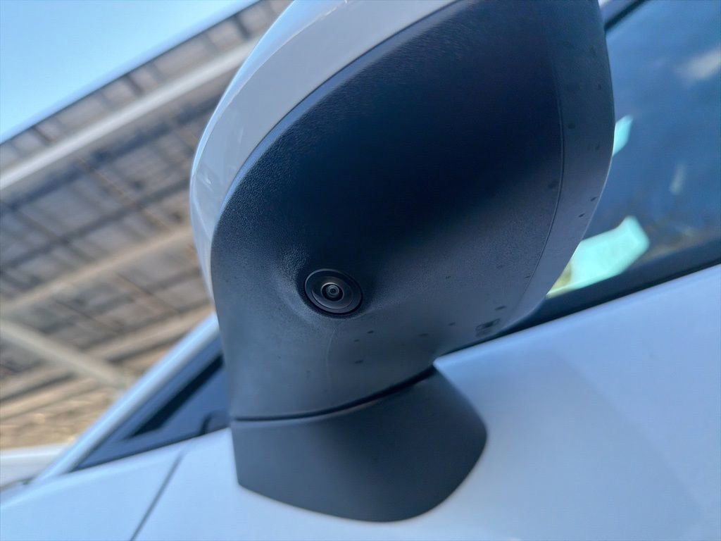 New 2026 Chevrolet Equinox EV LT w/ Comfort Package image 43