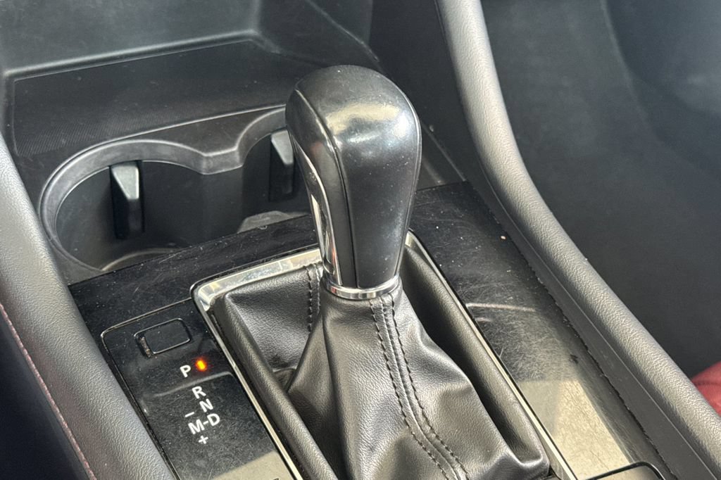 Used 2022 MAZDA MAZDA3 s FWD image 21