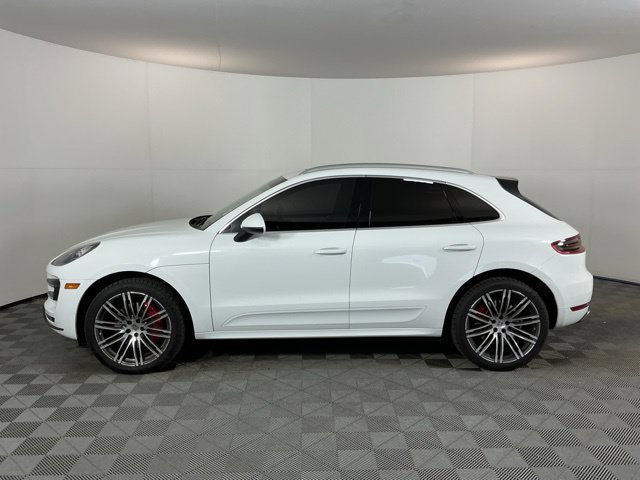 Used 2015 Porsche Macan Turbo AWD/4WD image 8