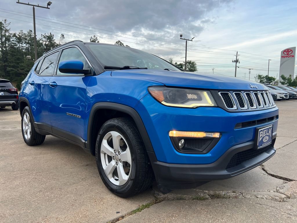 Used 2020 Jeep Compass Latitude w/ Popular Equipment Group image 1