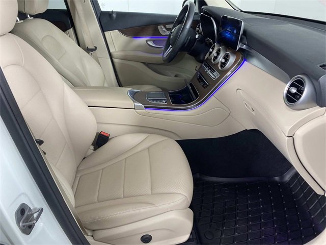 Used 2022 Mercedes-Benz GLC 300 4MATIC image 12