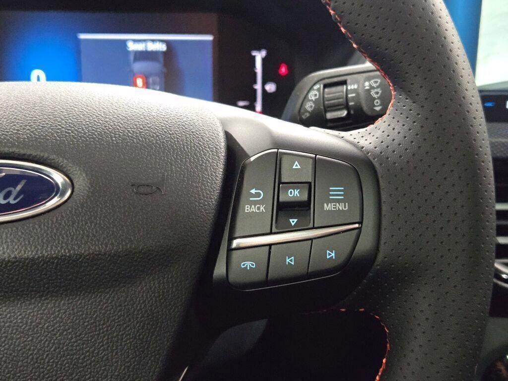 New 2025 Ford Escape ST-Line w/ Tech Pack #1 image 32