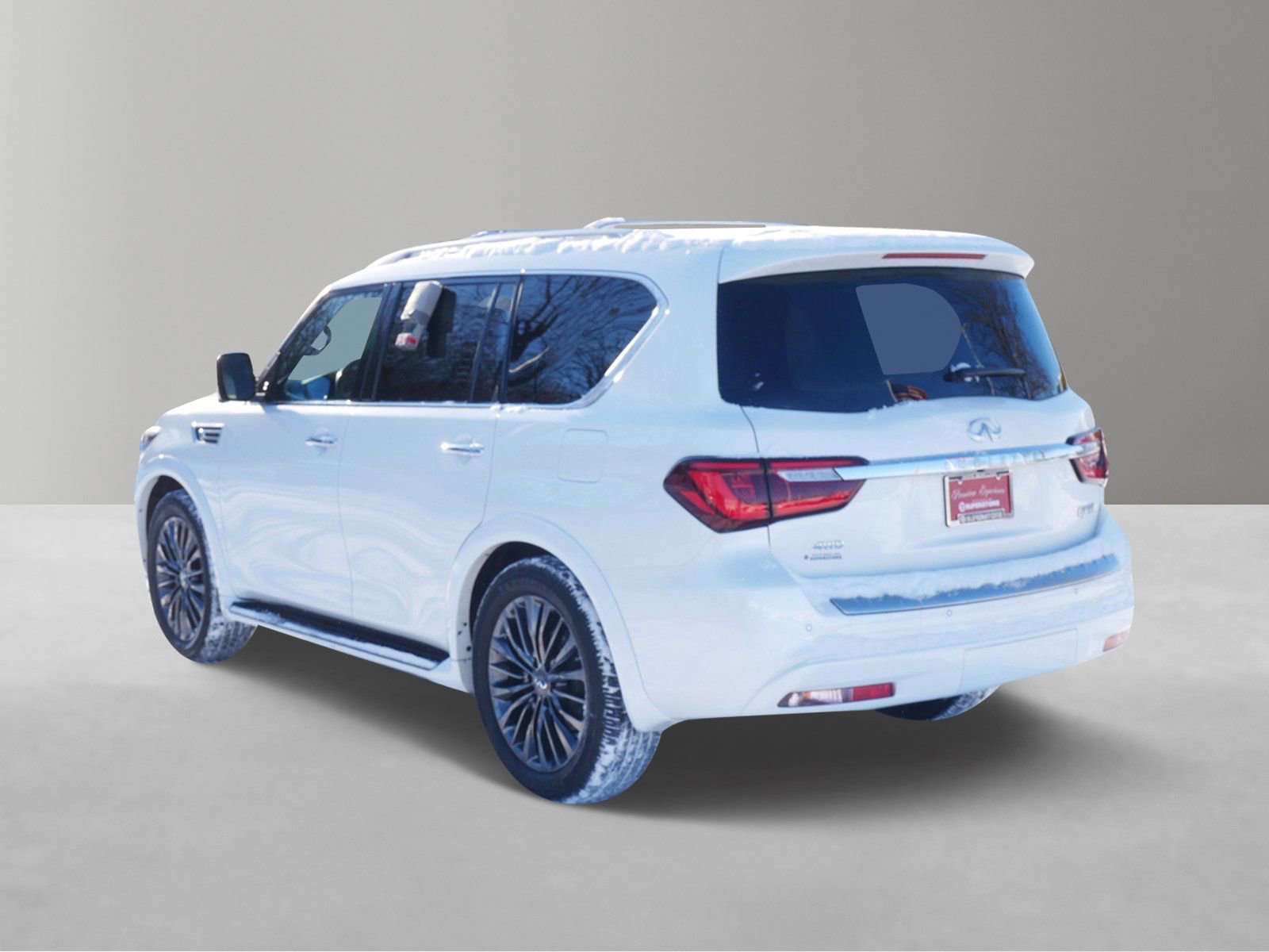 Used 2022 INFINITI QX80 Sensory w/ Cargo Package image 3