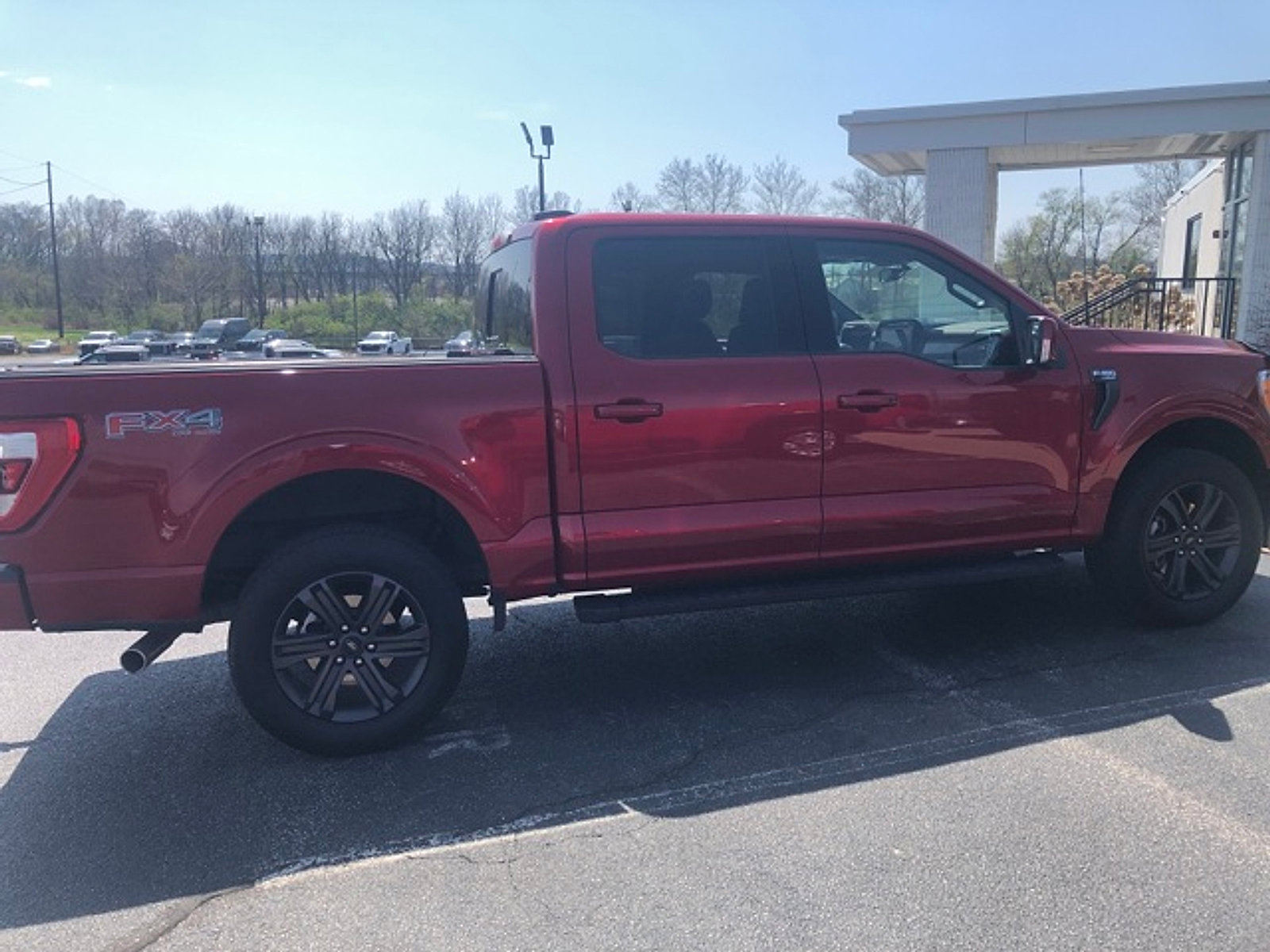 Used 2023 Ford F150 Lariat image 3