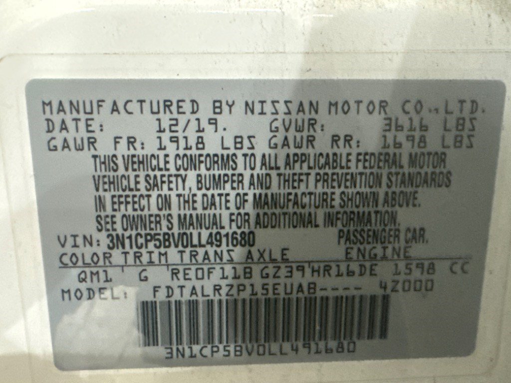 Used 2020 Nissan Kicks S FWD image 39