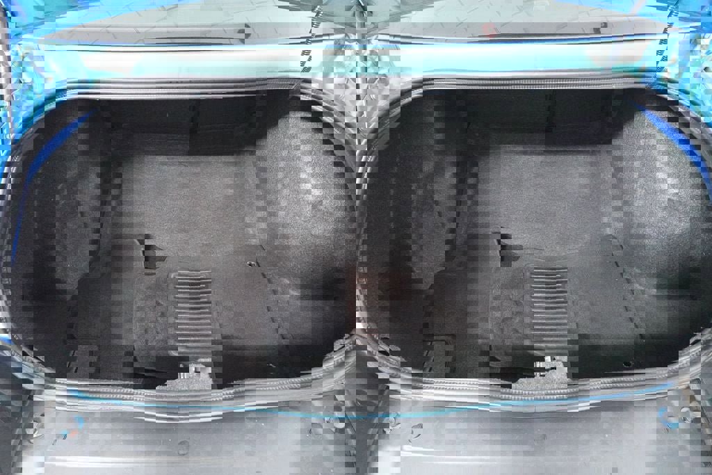 Used 2018 Dodge Challenger R/T w/ Blacktop Package image 23