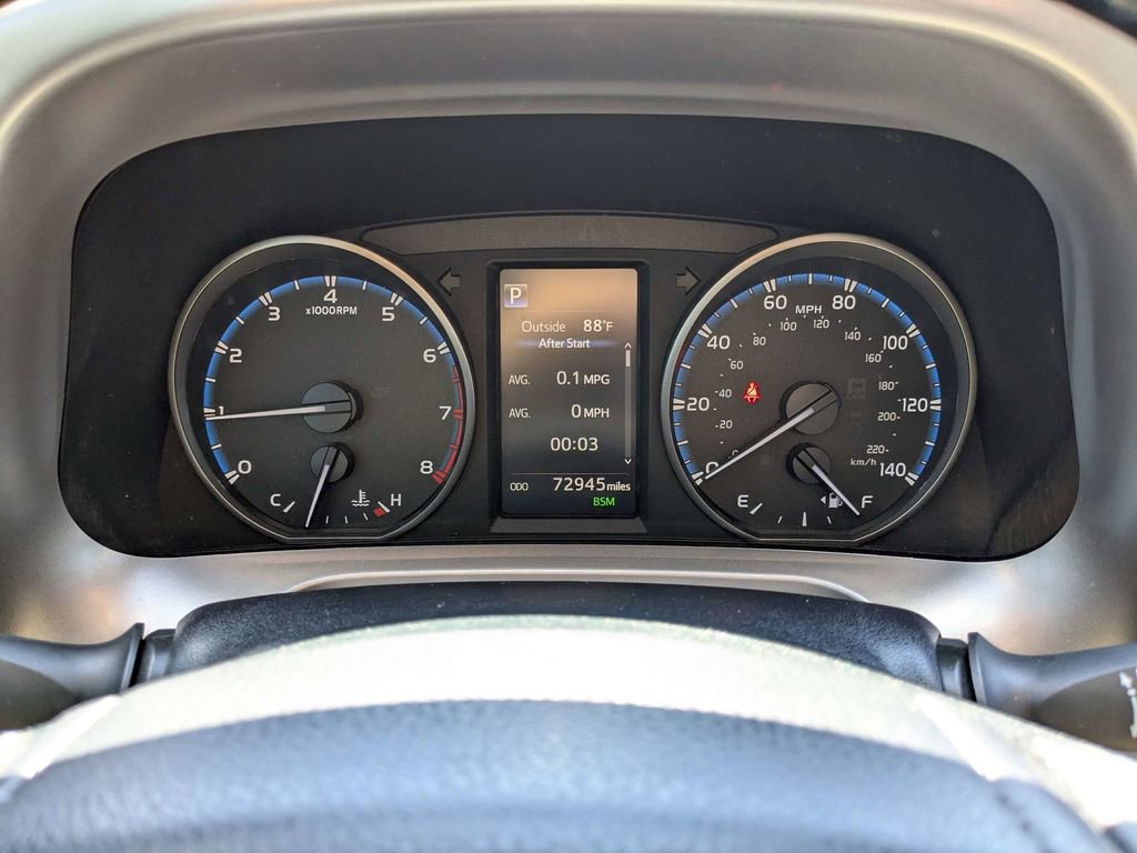 Used 2018 Toyota RAV4 XLE AWD/4WD image 25