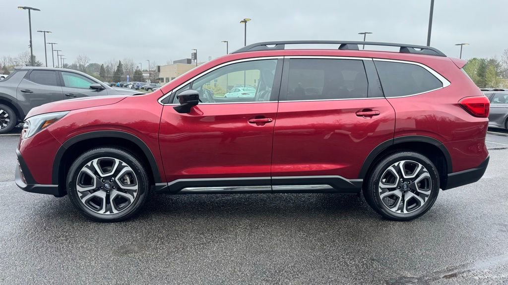 Used 2024 Subaru Ascent Limited w/ Technology Package image 4