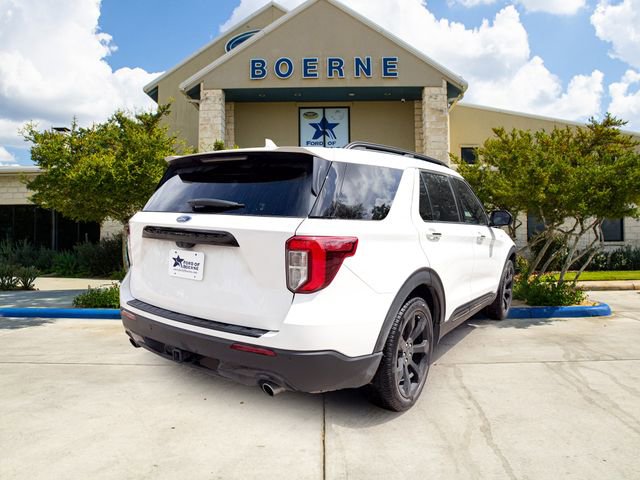 Used 2024 Ford Explorer ST-Line w/ Class IV Trailer Tow Package image 5