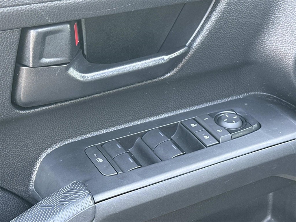 Used 2024 Toyota Tacoma SR image 16