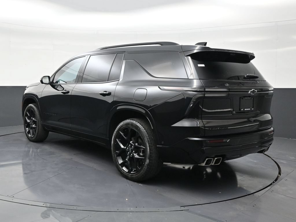 Used 2024 Chevrolet Traverse RS FWD image 3