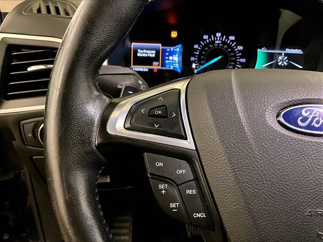 Used 2016 Ford Edge SEL w/ Equipment Group 201A AWD/4WD image 18