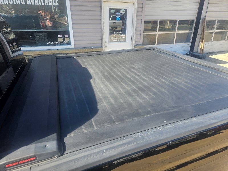 Used 2018 Chevrolet Silverado 1500 High Country image 45