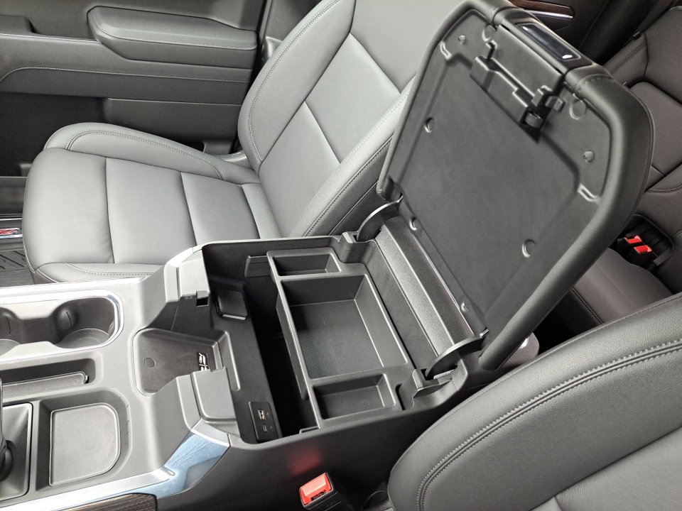 Certified 2025 Chevrolet Silverado 1500 LT Trail Boss w/ Convenience Package II image 30