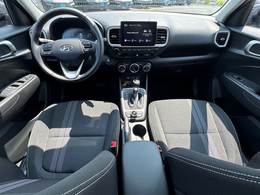 Certified 2026 Hyundai Venue SEL FWD image 14