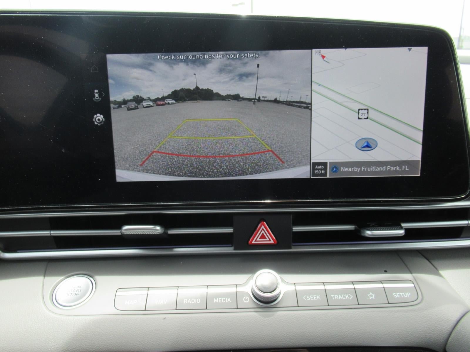 Used 2024 Hyundai Elantra SEL FWD image 27