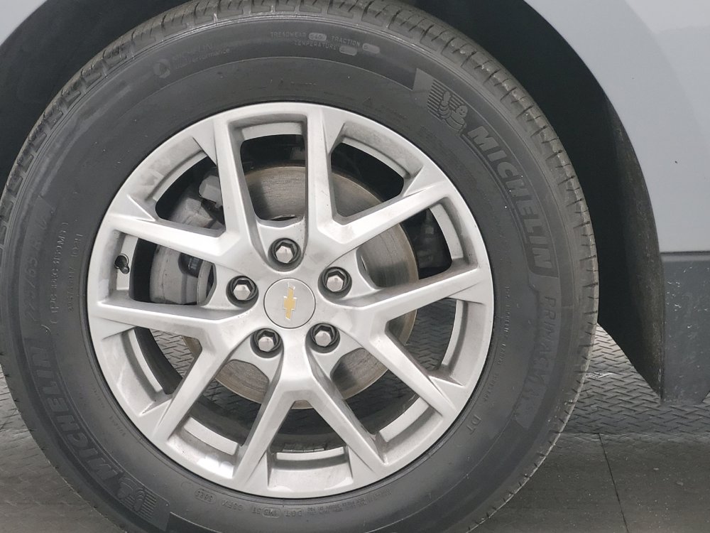Used 2024 Chevrolet Equinox LT FWD image 31