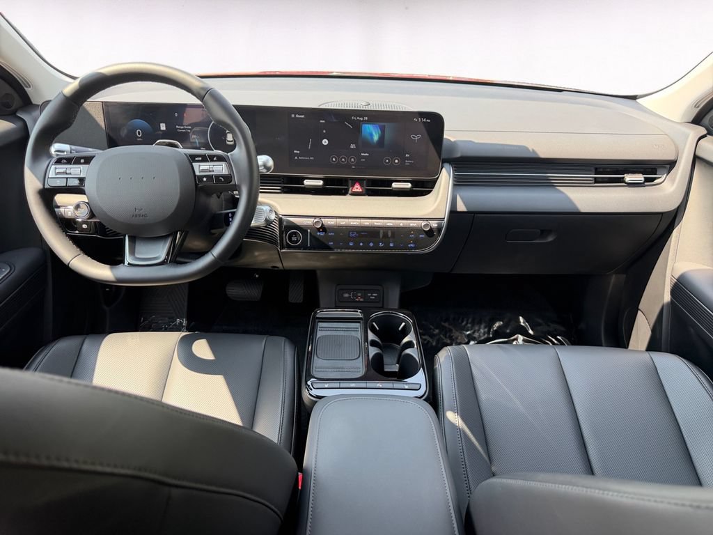 Used 2026 Hyundai Ioniq 5 SEL RWD image 10