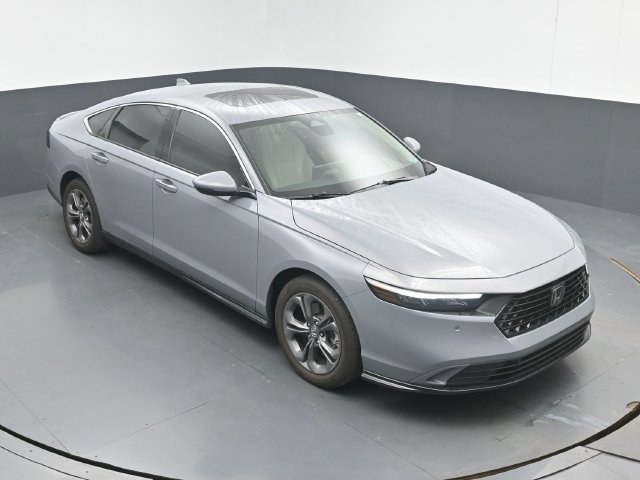 Used 2025 Honda Accord EX-L image 13