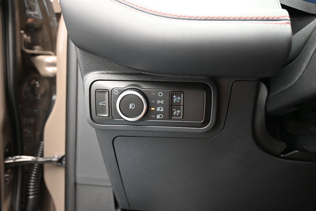 New 2026 Ford Explorer ST-Line w/ ST-Line Street Pack RWD image 14