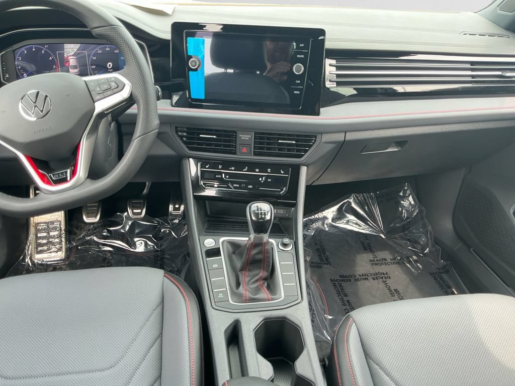New 2026 Volkswagen Jetta GLI Autobahn FWD image 11