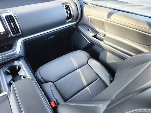 New 2025 Ford Expedition Platinum w/ Stealth Performance Package image 15