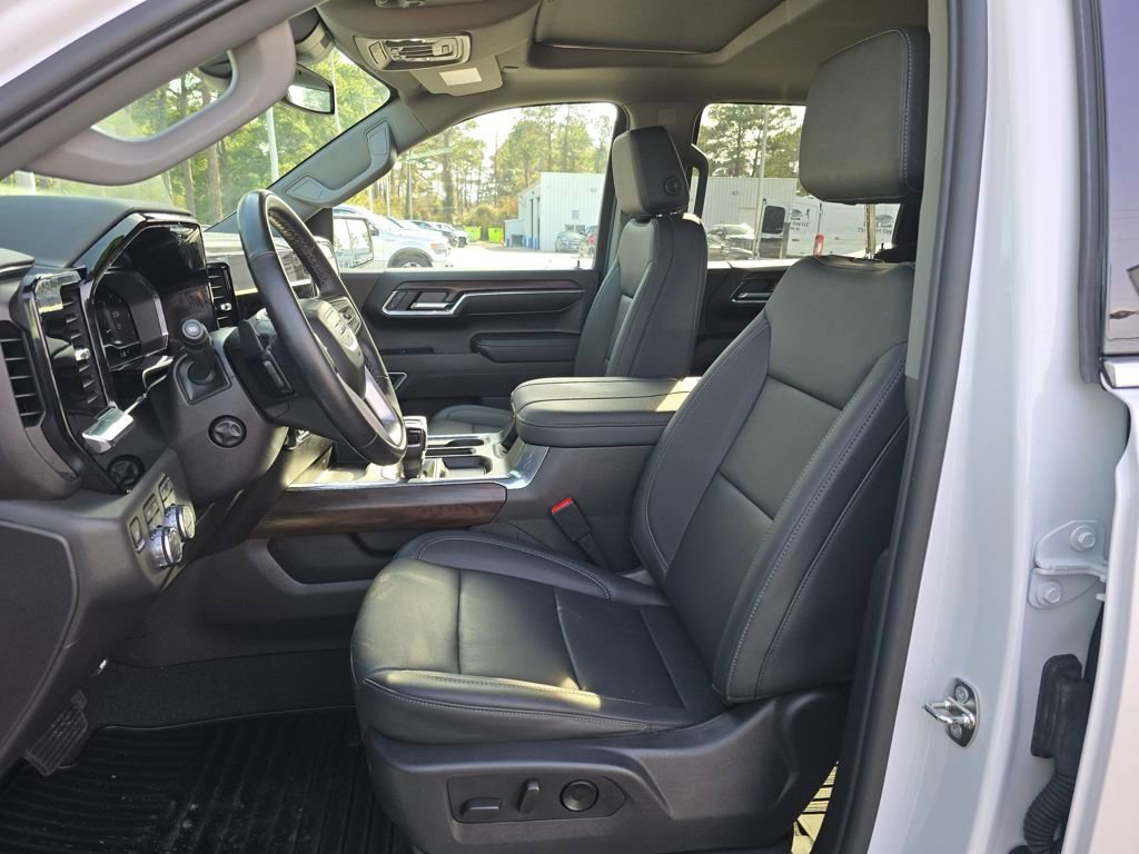 Used 2024 GMC Sierra 1500 SLT w/ SLT Premium Plus Package image 9