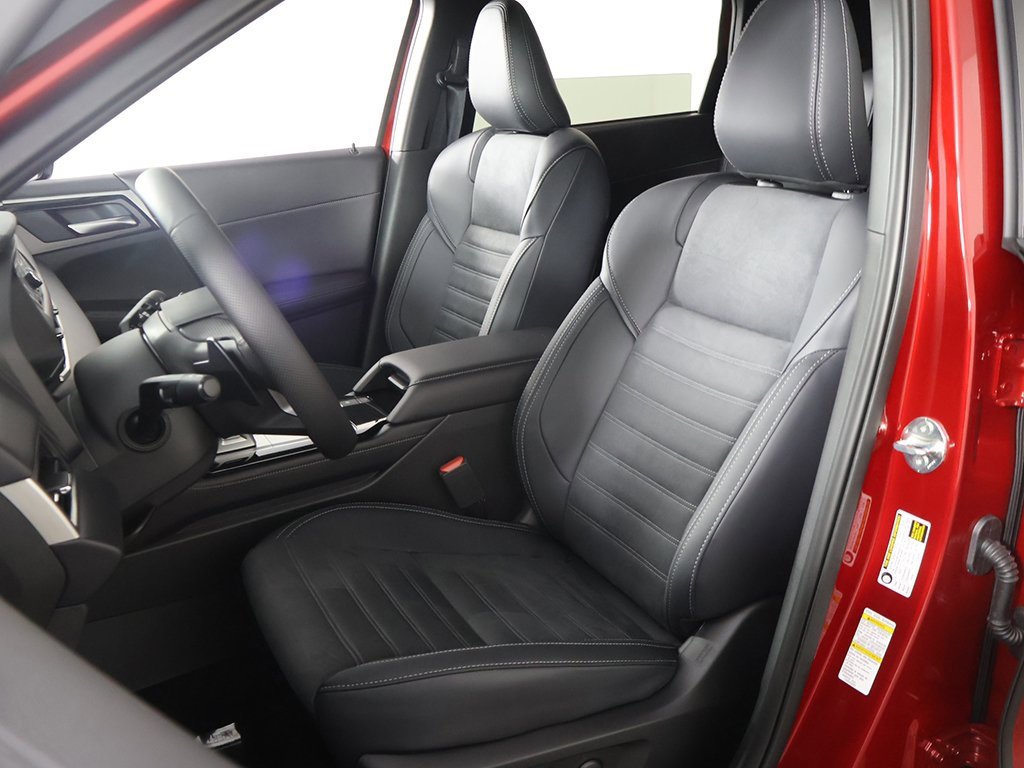 New 2025 Mitsubishi Outlander SE image 31