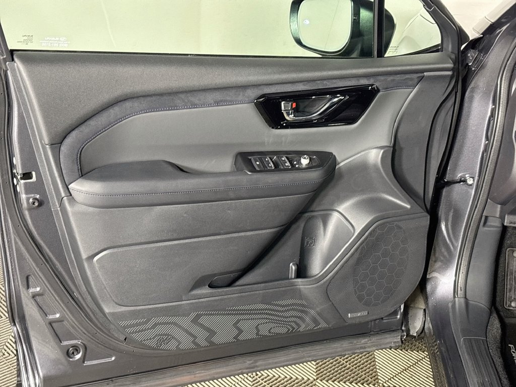New 2026 Subaru Forester Touring AWD/4WD image 10