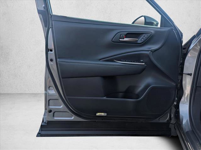 Used 2024 Toyota Crown Limited image 10