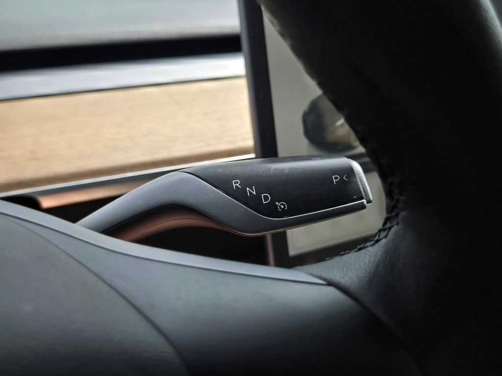 Used 2022 Tesla Model 3 Long Range AWD/4WD image 36